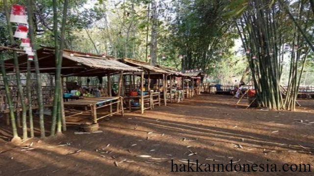 Kampung Bambu Toddopulia Wisata Tradisional di Maros