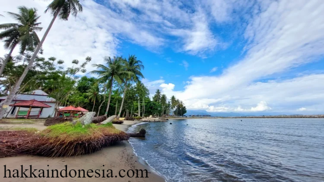 Wisata Alam Pantai Bahari Polewali Mandar dan Budaya Kuliner